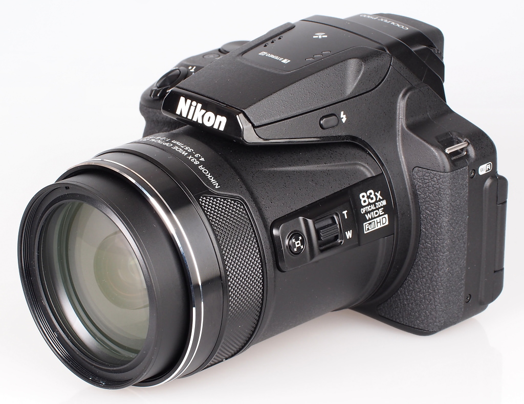 Nikon COOLPIX P900